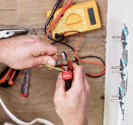 Why You Should Hire an Electrician in Las Vegas NV